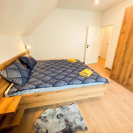 Villa Verde Leisure Apartment Тарвізіо Екстер'єр фото